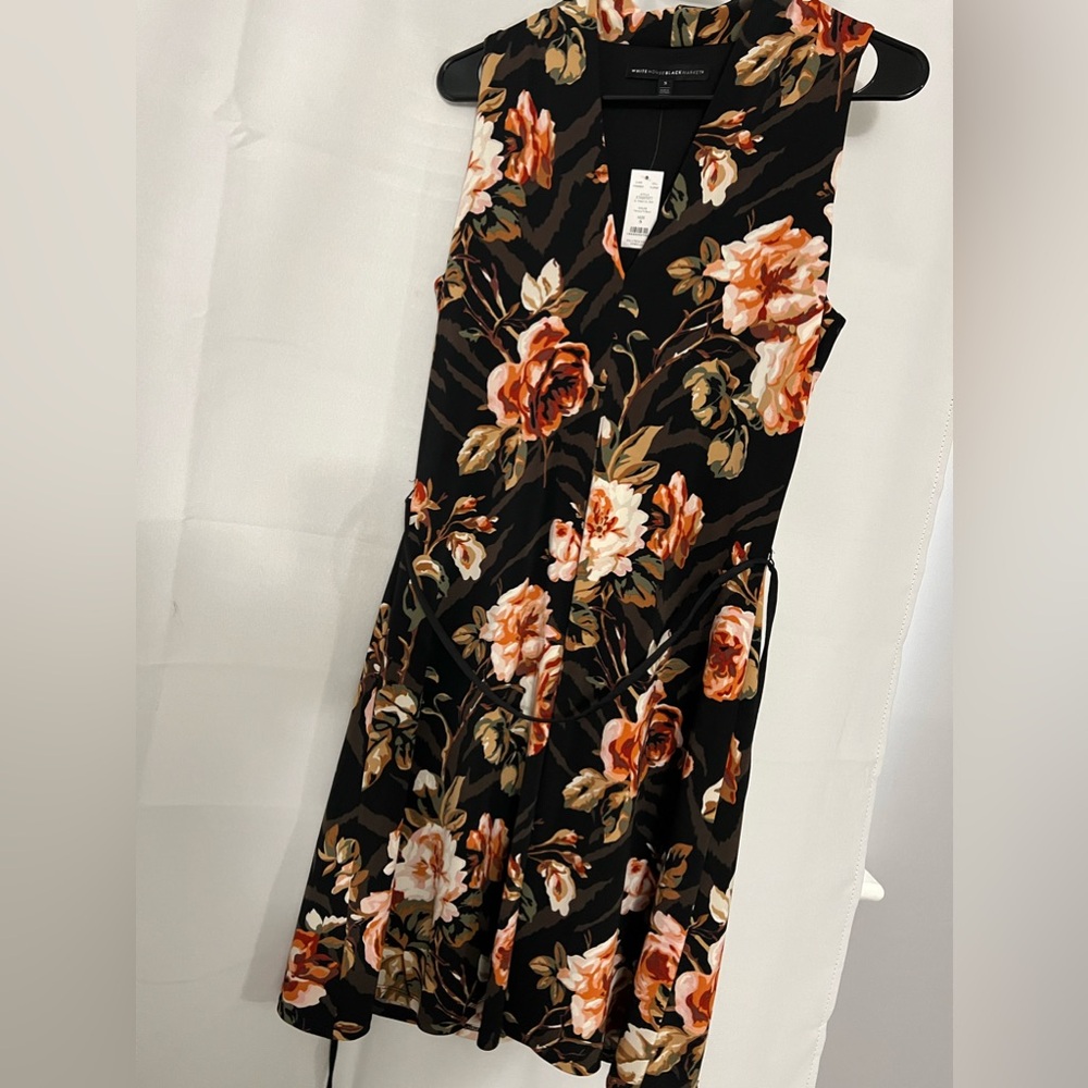 White House black market dress, size small, brand new with tags